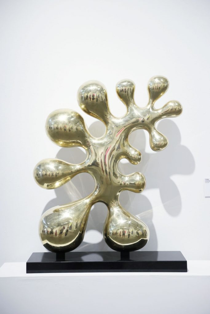 Roberto Vivo - "Otris" - Bronze - 27 x 9 x 5 inches - 2022